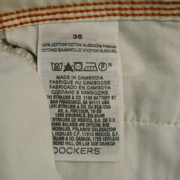 DOCKERS CLASSIC KHAKI 4 POCKET 100% COTTON  SHORTS - Picture 5 of 10